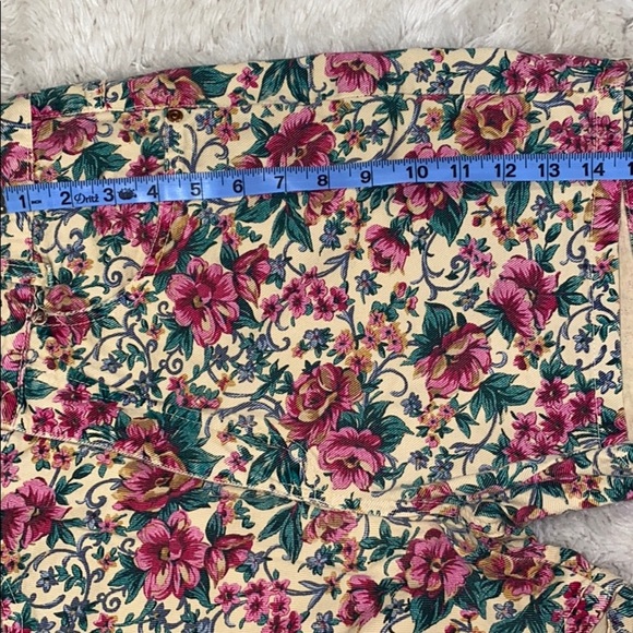 🎉🎉HOST PICK🎉🎉 Vintage shorts - Picture 7 of 7